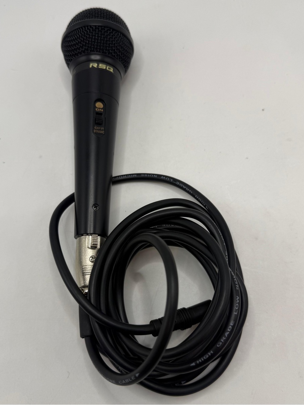 RSQ P10 Dynamic Wired Handheld Microphone XLR to 3.5mm Cable Karaoke Mic